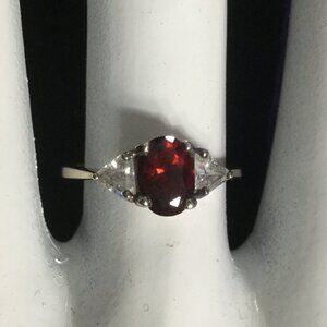 Vintage 925 Sterling Silver Garnet Cocktail Ring w Trillion Accents, Size 6